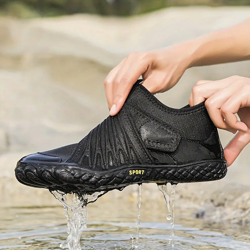 ANDUNE Men’s Barefoot & Minimalist Cross Training Shoes – Natural Wrap Carbon Black